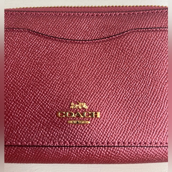 COACH Accordion Zip Wallet - Picture 5 of 12